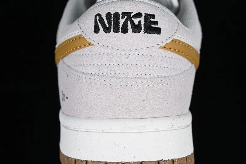 All Categories Nk SB Dunk Series Nk SB Dunk Low Low-top sneakers Cost-effective version Nk SB Dunk Low "85" double hook SB low-top sports and leisure sneakers DO9457-105